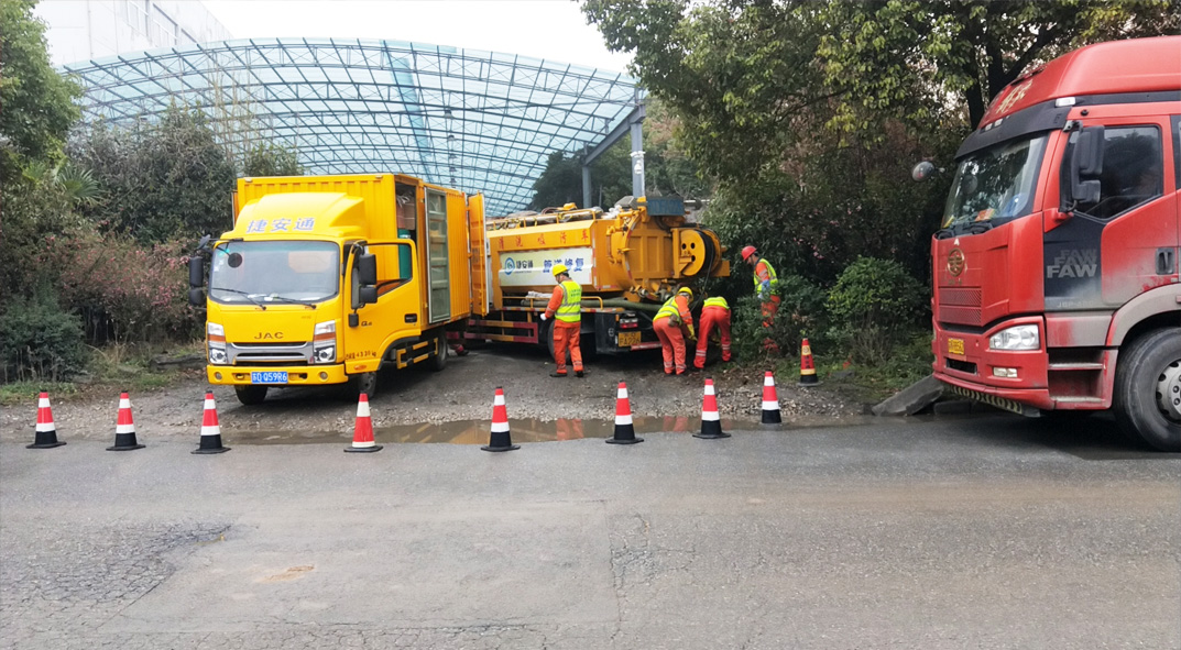 台儿庄成区雨污水管网“四位一体”检测疏通项目